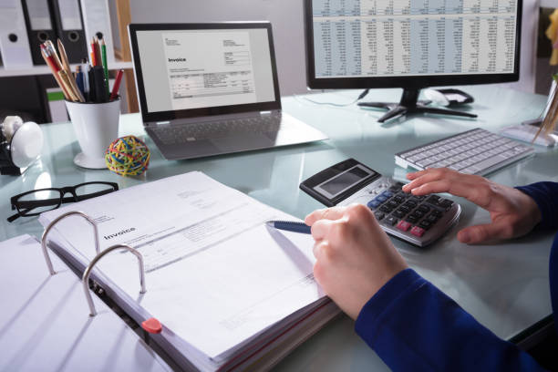 Note pad, pen and Calculator