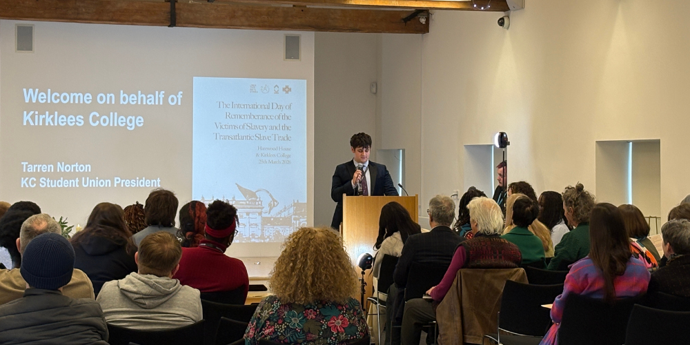 Student presents at remembrance ceremony